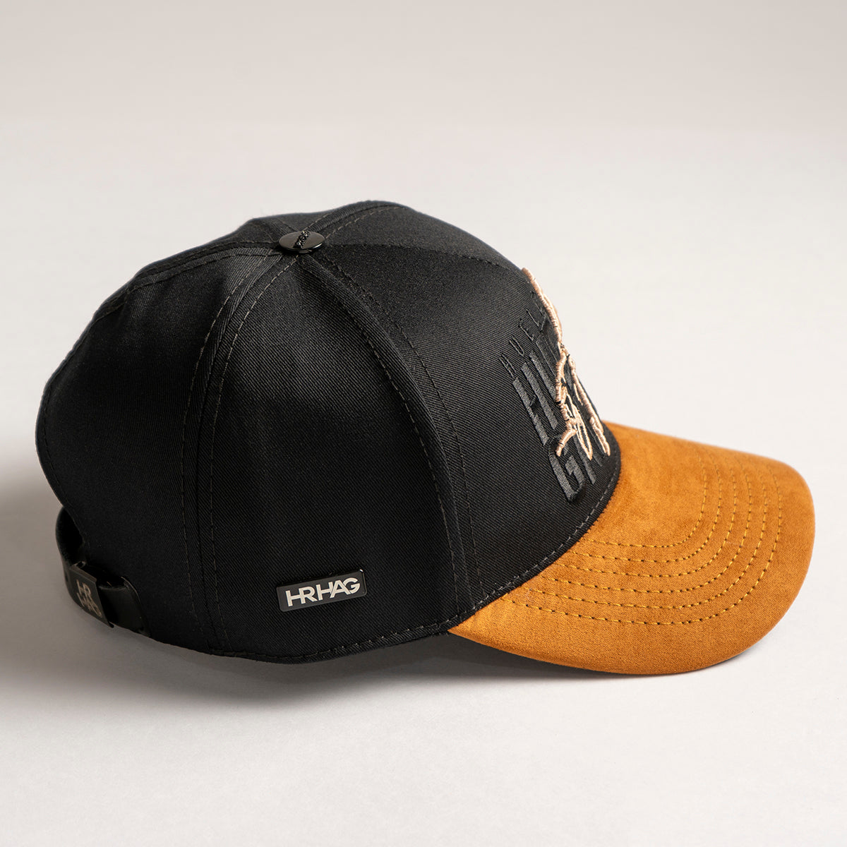 Gorra HRHG (negra y ocre)