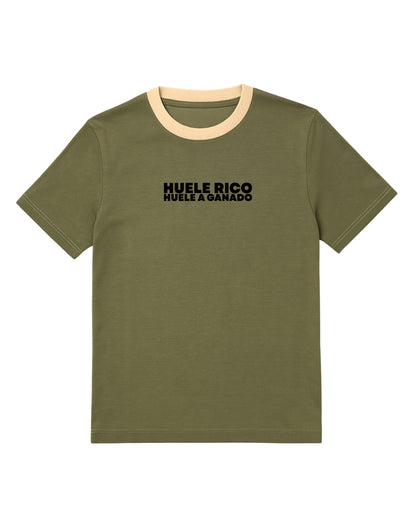 Camiseta manga corta color verde, con detalles crema (Hombre)