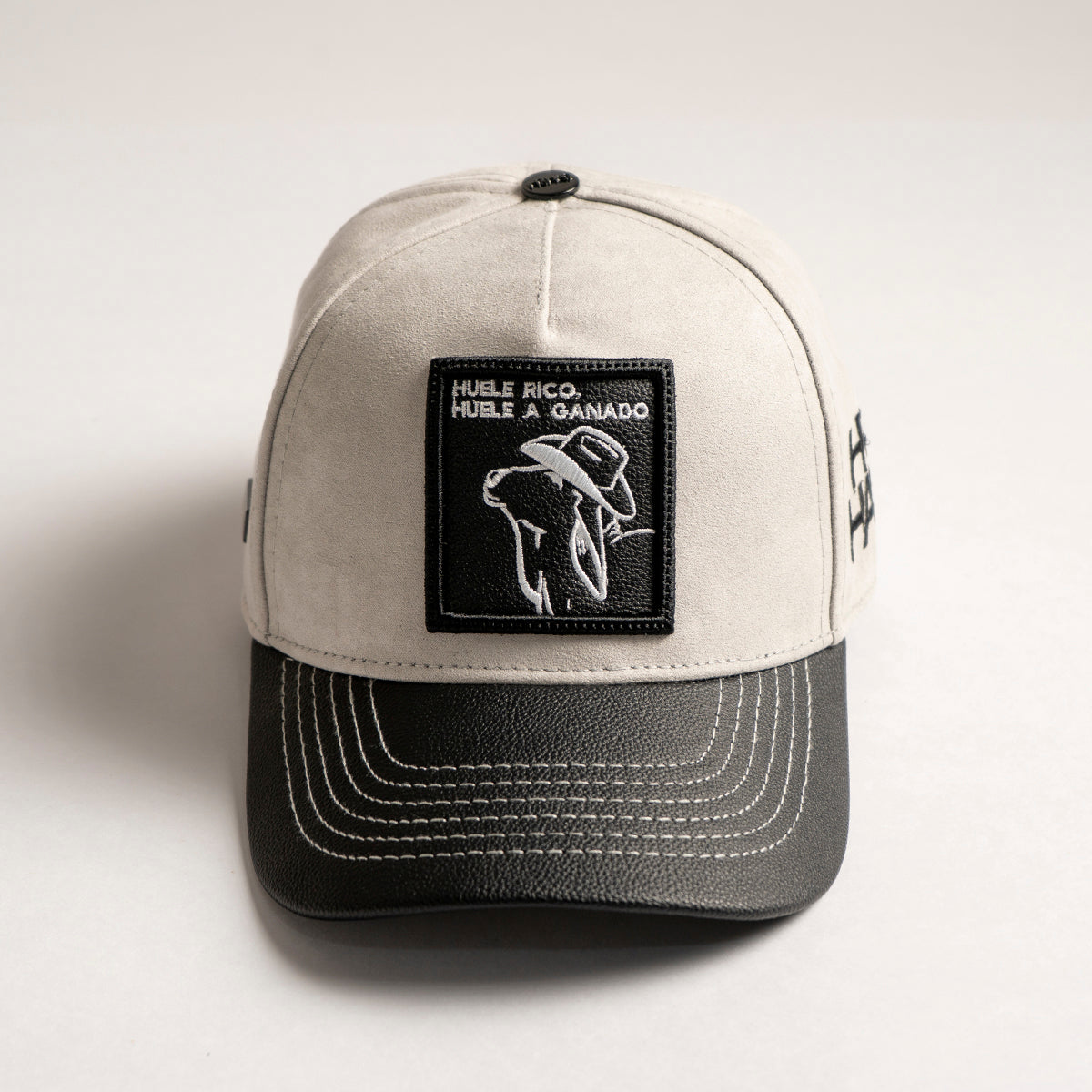 Gorra HRHG (gris y negra)