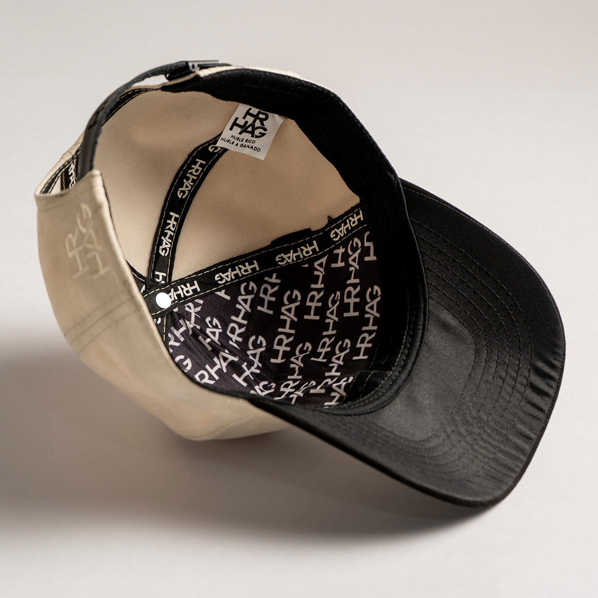 Gorra HRHG (beige y negra )